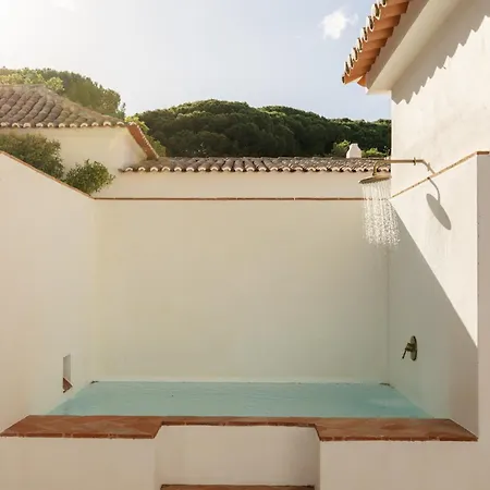 Herdade Do Peru Pateo Villa