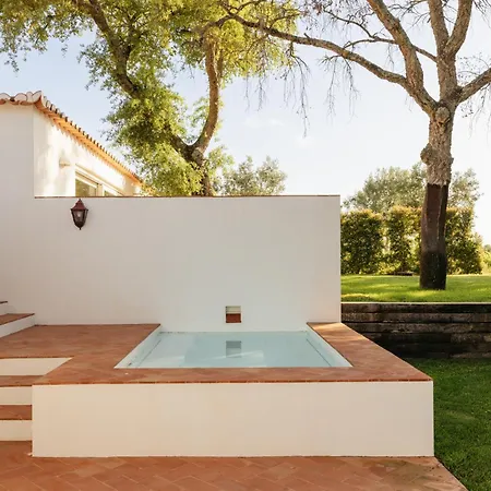 Herdade Do Peru Pateo