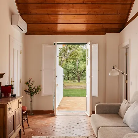 Herdade Do Peru Pateo Villa