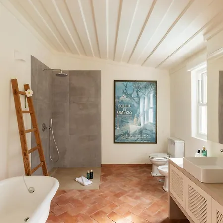 Herdade Do Peru Pateo * Azeitao