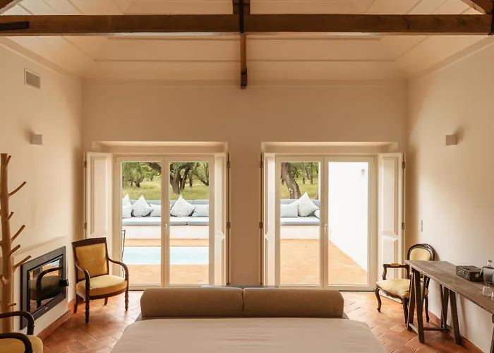 Villa Herdade Do Peru Pateo *