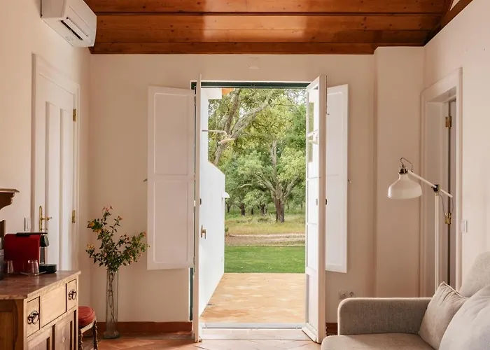 Herdade Do Peru Pateo Villa